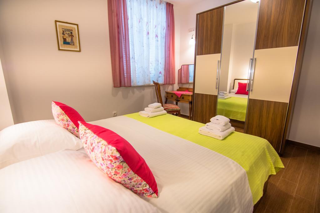 Apartment Vita Palit Eksteriør billede