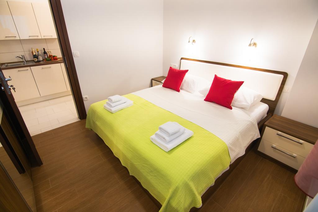 Apartment Vita Palit Eksteriør billede